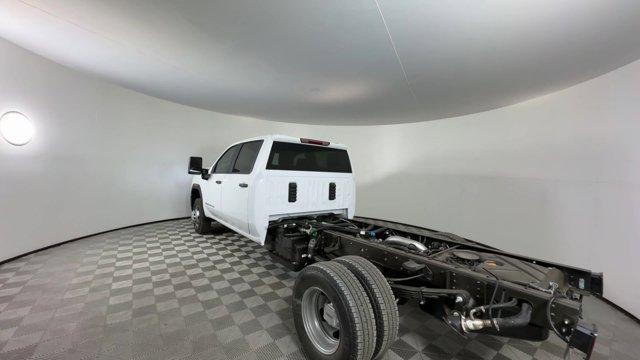 2024 GMC Sierra 3500 HD Chassis Cab Vehicle Photo in GILBERT, AZ 85297-0402