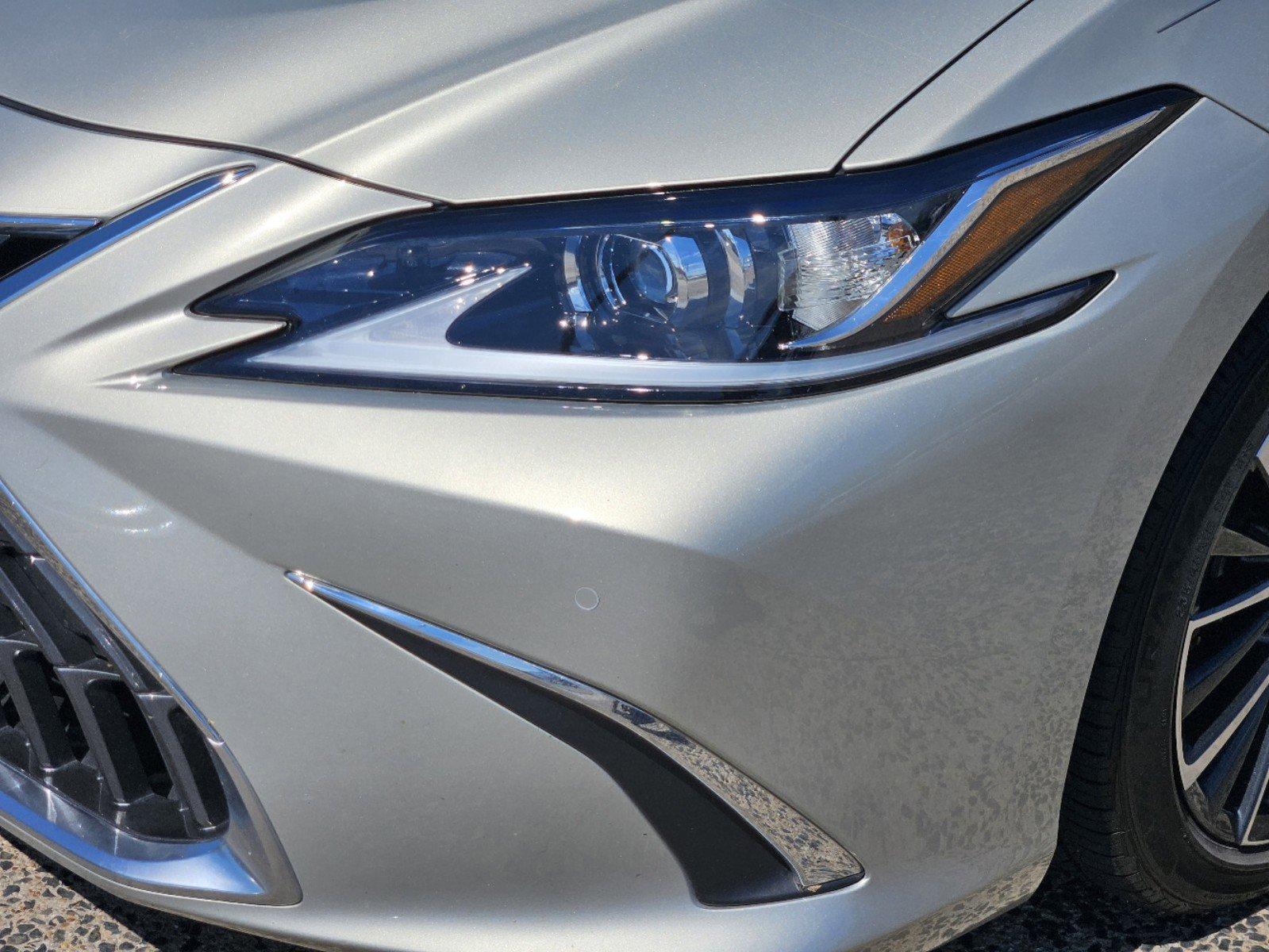 2022 Lexus ES 350 Vehicle Photo in FORT WORTH, TX 76132