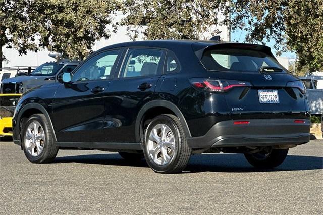 2023 Honda HR-V Vehicle Photo in ELK GROVE, CA 95757-8703