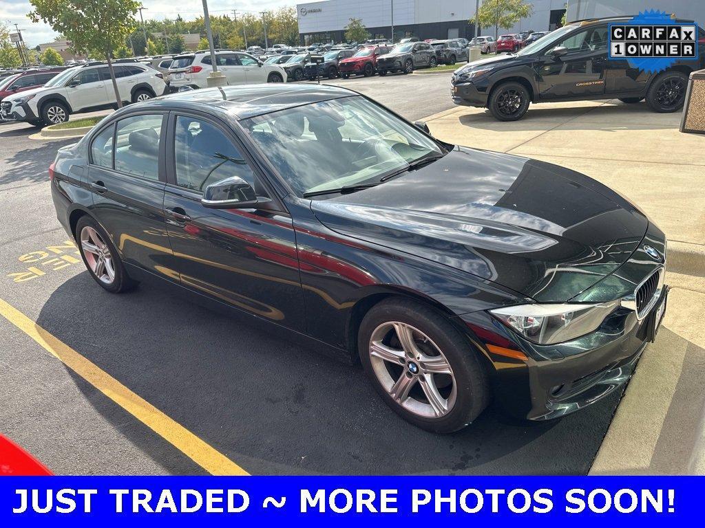 2014 BMW 320i xDrive Vehicle Photo in Saint Charles, IL 60174