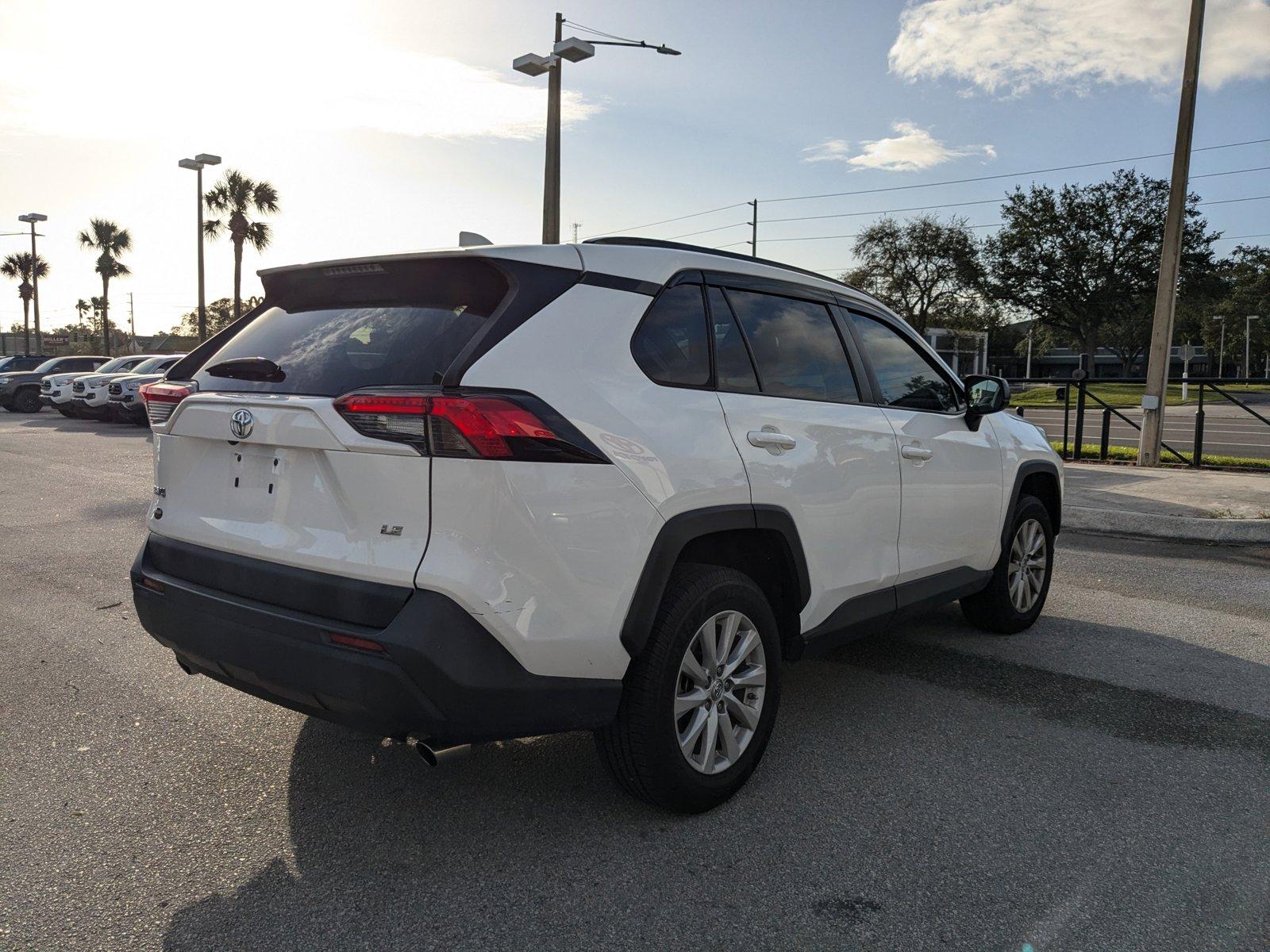 2019 Toyota RAV4 Vehicle Photo in Winter Park, FL 32792