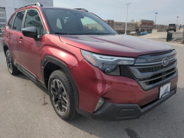 2025 Subaru Forester Vehicle Photo in Green Bay, WI 54304