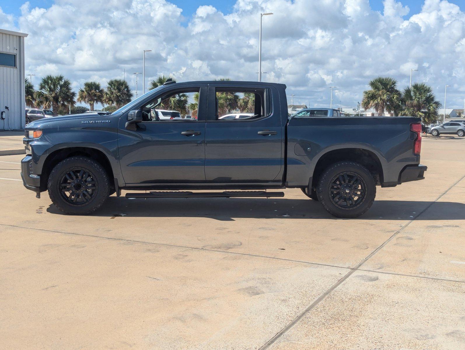 2020 Chevrolet Silverado 1500 Vehicle Photo in CORPUS CHRISTI, TX 78412-4902