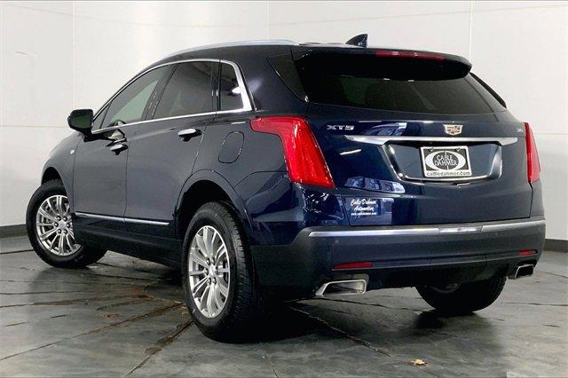 2017 Cadillac XT5 Vehicle Photo in INDEPENDENCE, MO 64055-1377