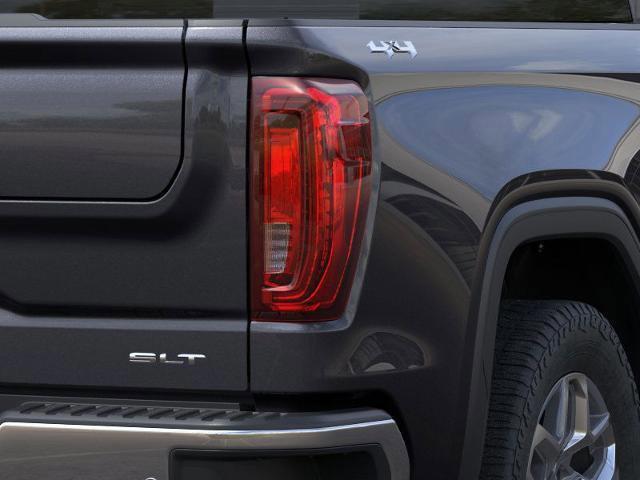 2025 GMC Sierra 1500 Vehicle Photo in LEOMINSTER, MA 01453-2952