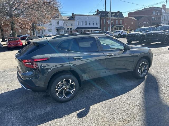 2025 Chevrolet Trax Vehicle Photo in INDIANA, PA 15701-1897