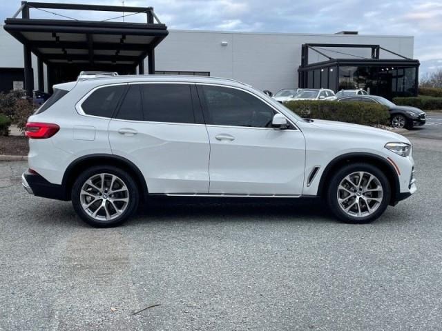 Used 2019 BMW X5 40i with VIN 5UXCR6C59KLK86363 for sale in Midlothian, VA