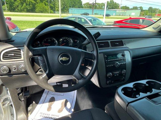 2012 Chevrolet Tahoe Vehicle Photo in BATTLE CREEK, MI 49037-8454