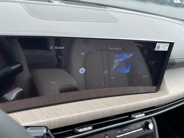 2024 Hyundai SONATA Hybrid Vehicle Photo in O'Fallon, IL 62269