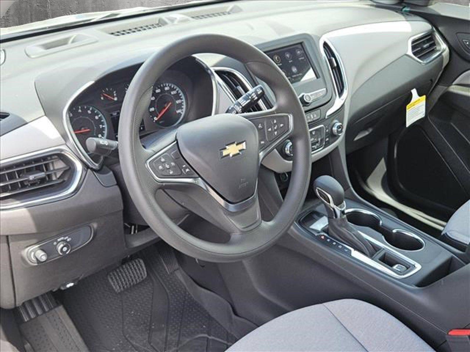 2024 Chevrolet Equinox Vehicle Photo in GILBERT, AZ 85297-0446