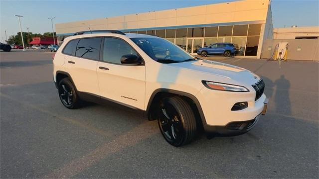 Used 2017 Jeep Cherokee Sport Altitude with VIN 1C4PJMAB1HW612591 for sale in Saint Cloud, MN