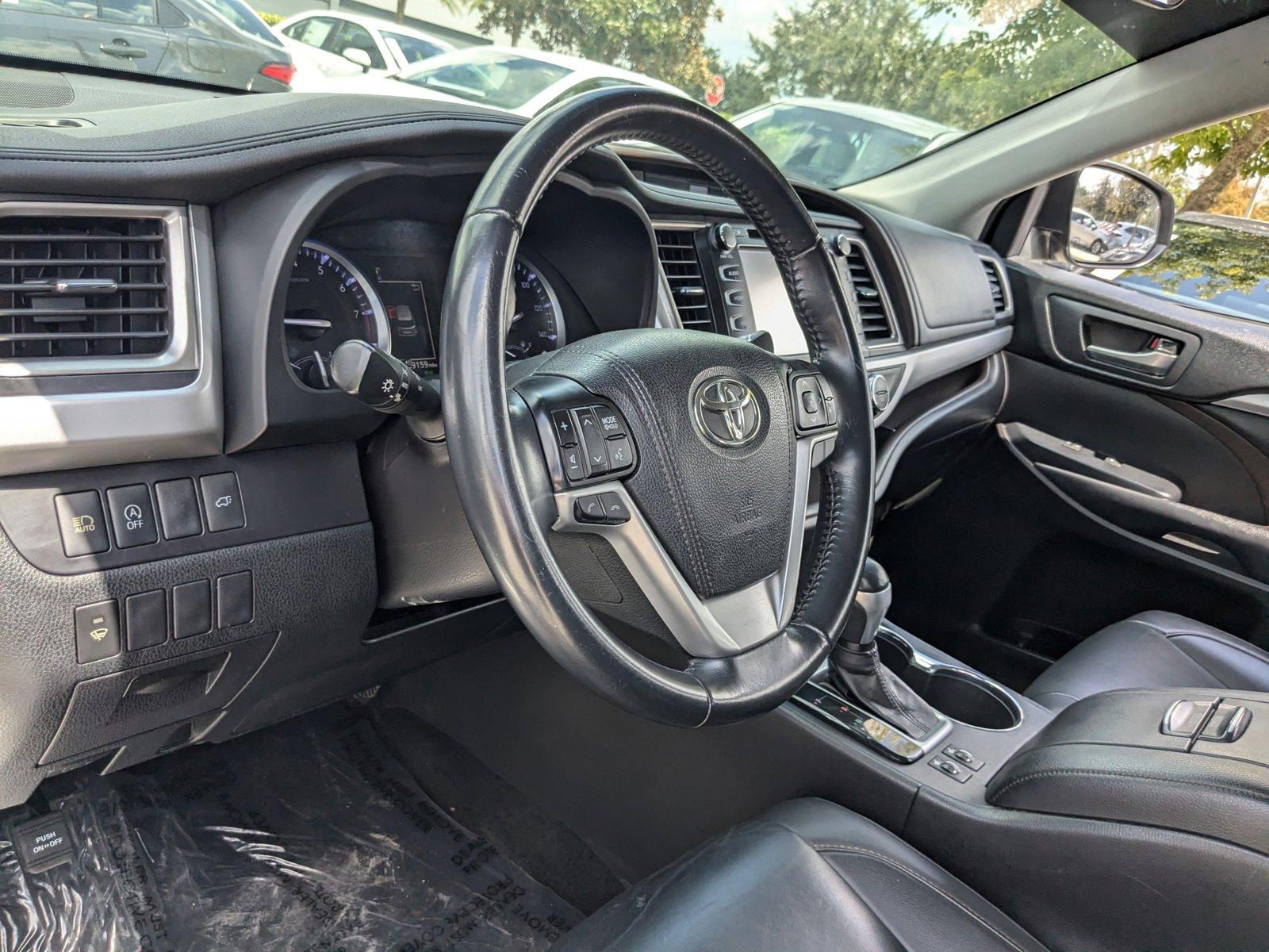 2019 Toyota Highlander Vehicle Photo in Winter Park, FL 32792