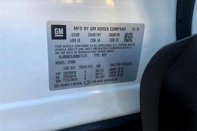 2021 Buick Encore GX Vehicle Photo in TOPEKA, KS 66609-0000