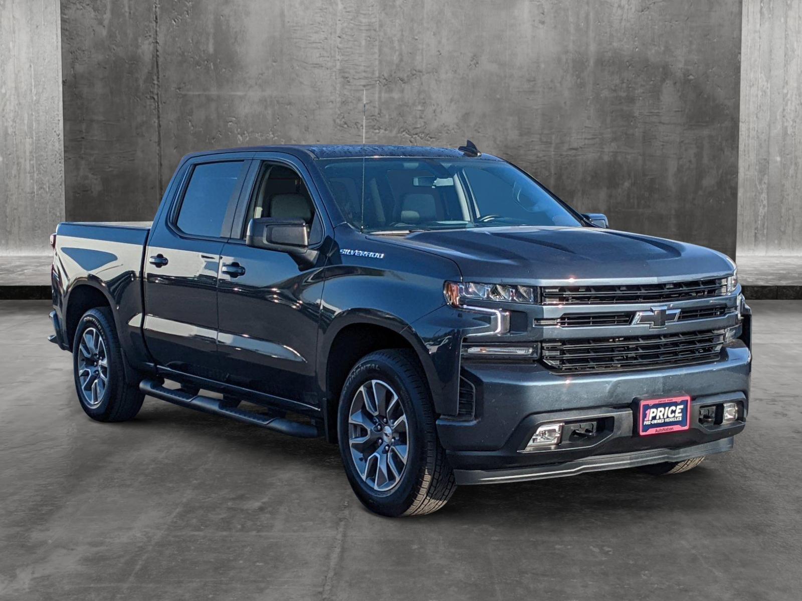 2021 Chevrolet Silverado 1500 Vehicle Photo in VALENCIA, CA 91355-1705