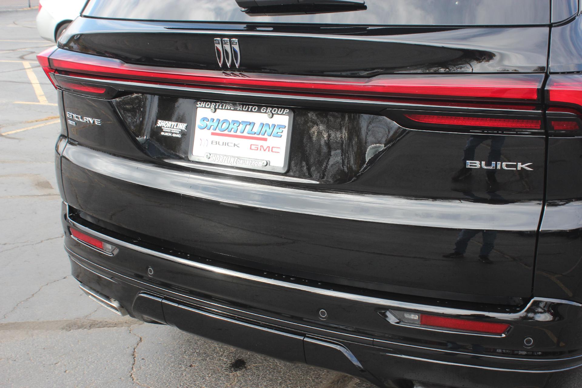 2025 Buick Enclave Vehicle Photo in AURORA, CO 80012-4011