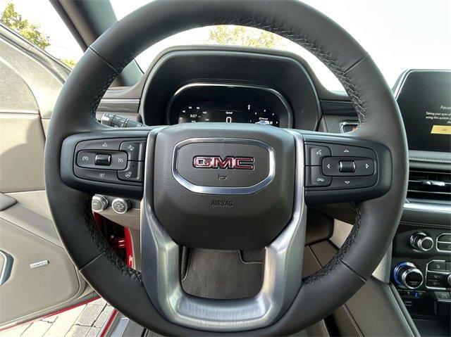 2024 GMC Yukon XL Vehicle Photo in BOWLING GREEN, KY 42104-4102