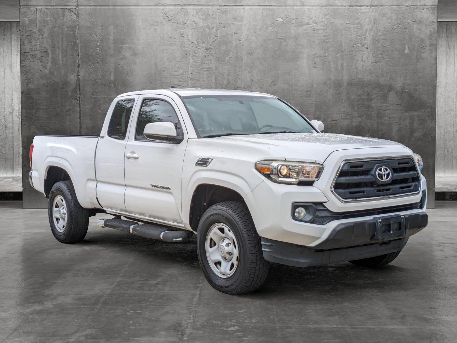 2017 Toyota Tacoma Vehicle Photo in Coconut Creek, FL 33073