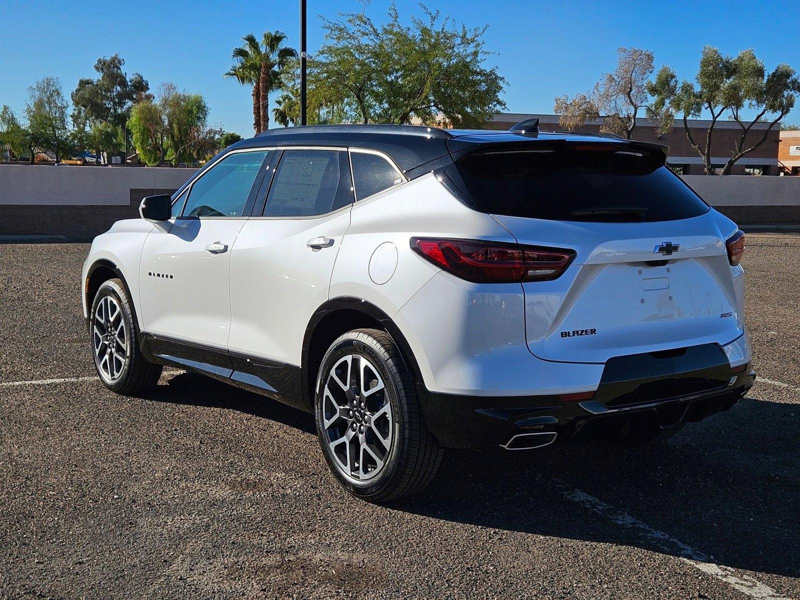 2025 Chevrolet Blazer Vehicle Photo in PEORIA, AZ 85382-3715