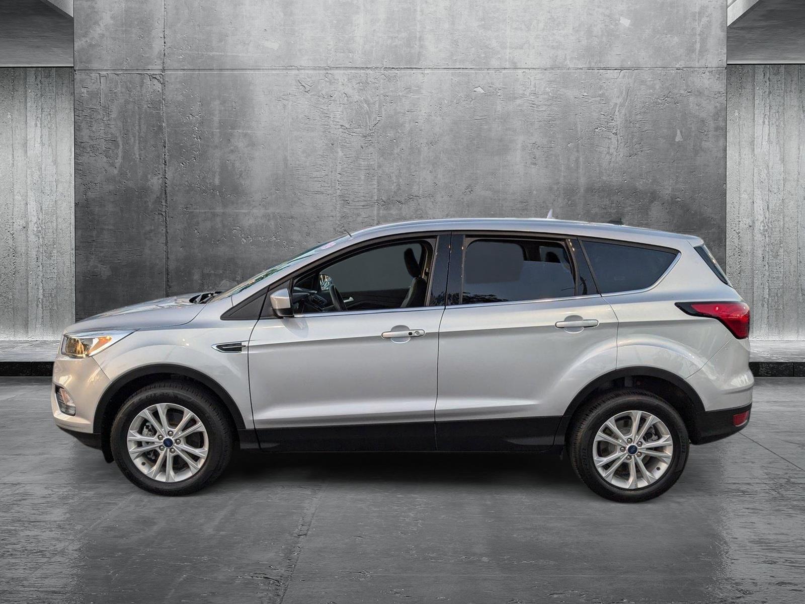 2019 Ford Escape Vehicle Photo in Miami, FL 33015