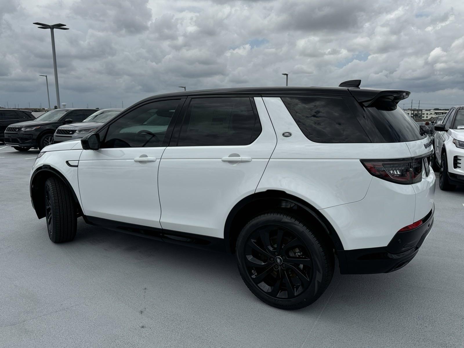 2024 Discovery Sport Vehicle Photo in AUSTIN, TX 78717