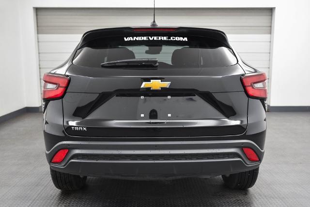 2024 Chevrolet Trax Vehicle Photo in Akron, OH 44312