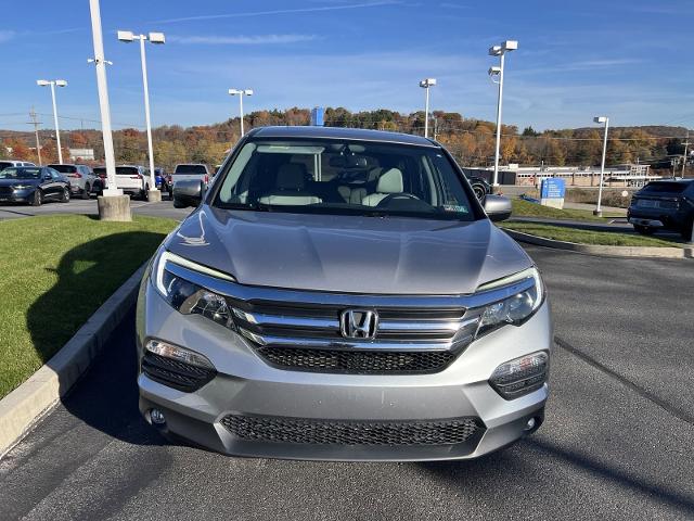 2017 Honda Pilot Vehicle Photo in INDIANA, PA 15701-1897