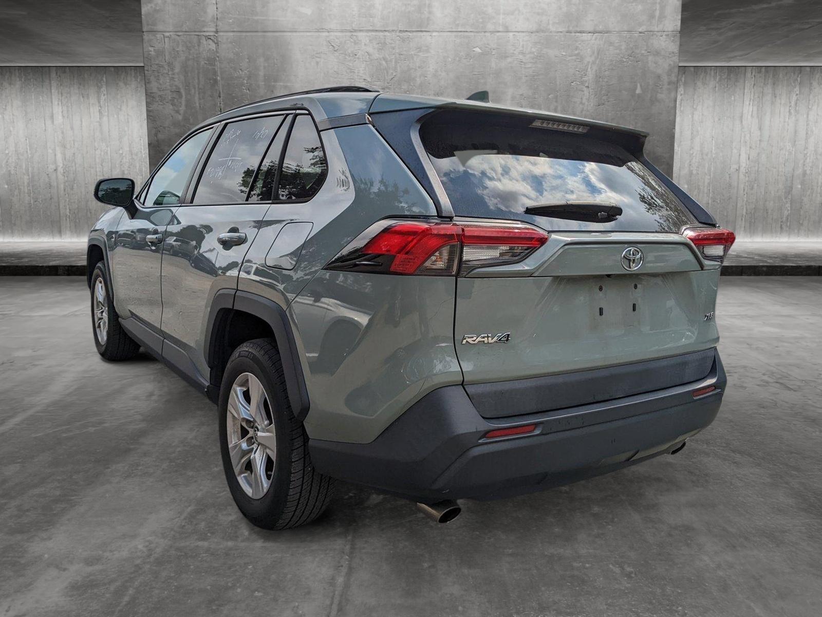 2019 Toyota RAV4 Vehicle Photo in Jacksonville, FL 32244