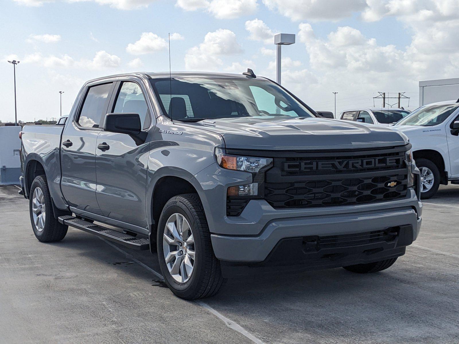 2025 Chevrolet Silverado 1500 Vehicle Photo in MIAMI, FL 33172-3015