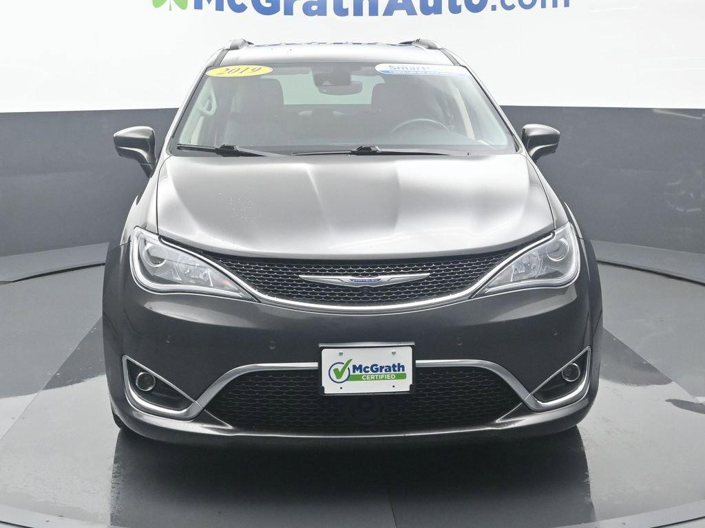 2019 Chrysler Pacifica Vehicle Photo in Cedar Rapids, IA 52402