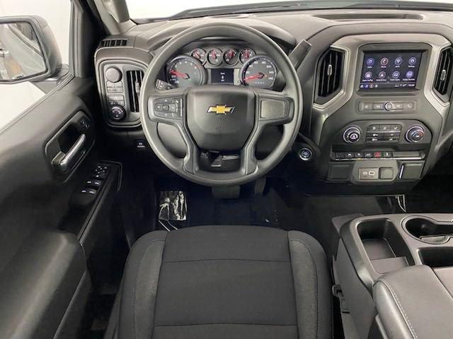 2024 Chevrolet Silverado 1500 Vehicle Photo in BROCKTON, MA 02301-7113