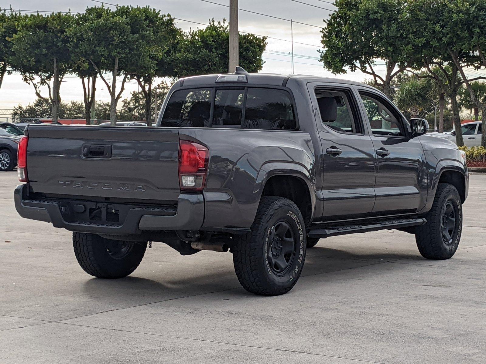 2019 Toyota Tacoma 2WD Vehicle Photo in Davie, FL 33331