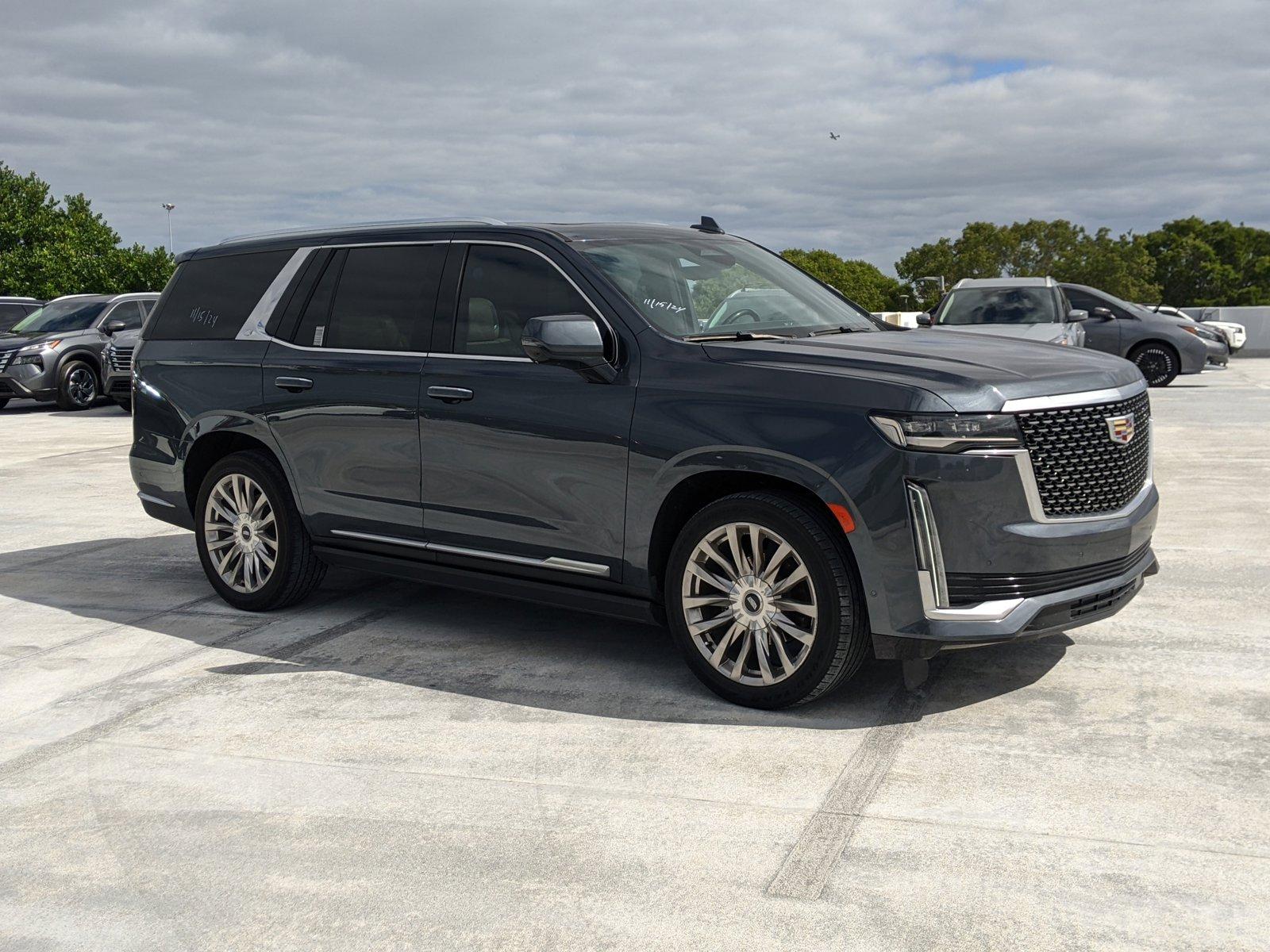 2021 Cadillac Escalade Vehicle Photo in Pembroke Pines , FL 33084