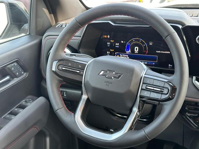 2024 Chevrolet Colorado Vehicle Photo in COLUMBIA, MO 65203-3903