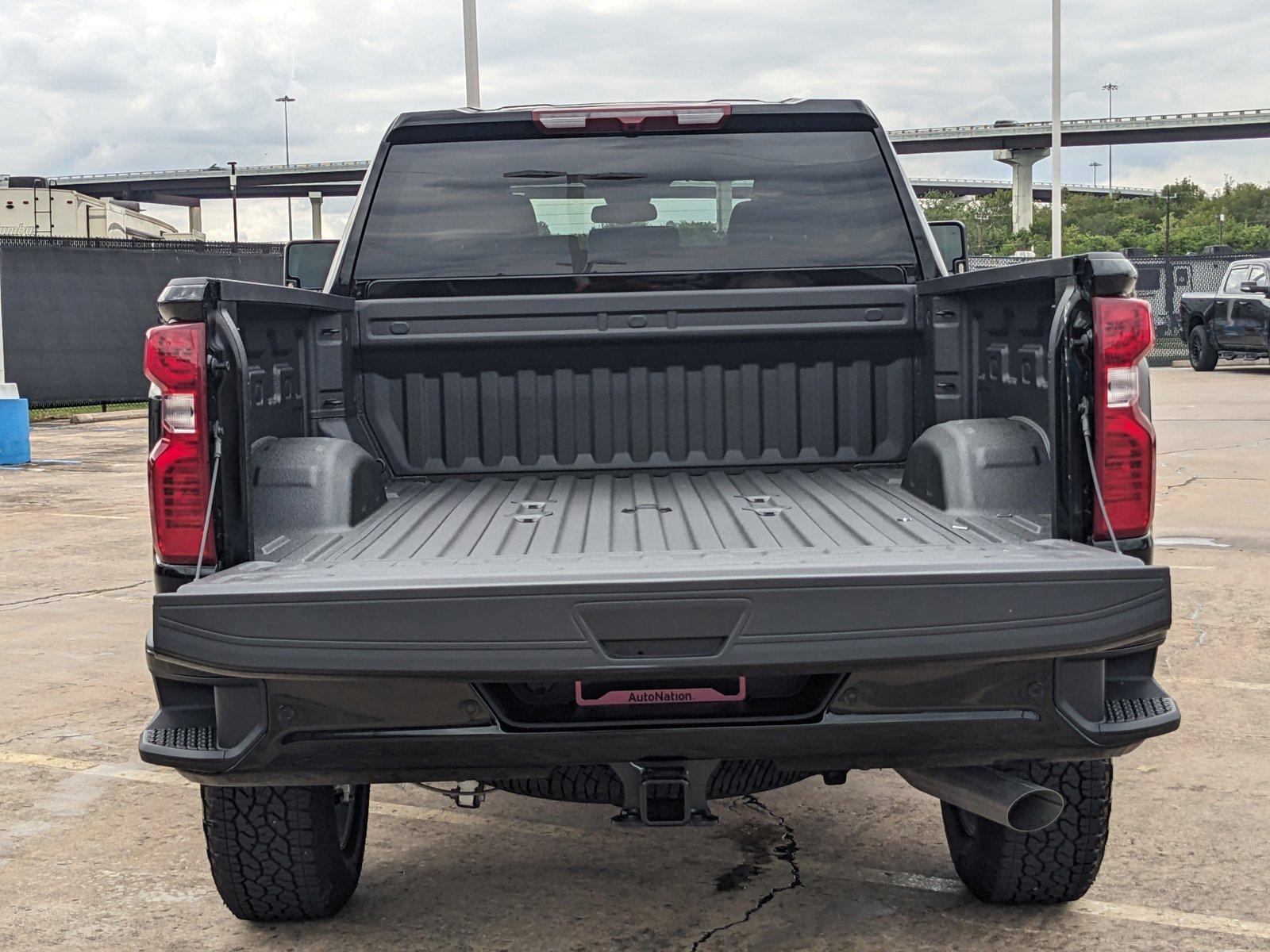 2024 Chevrolet Silverado 2500 HD Vehicle Photo in HOUSTON, TX 77034-5009