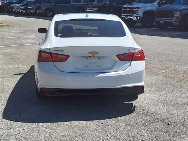 2016 Chevrolet Malibu Vehicle Photo in Denton, TX 76205