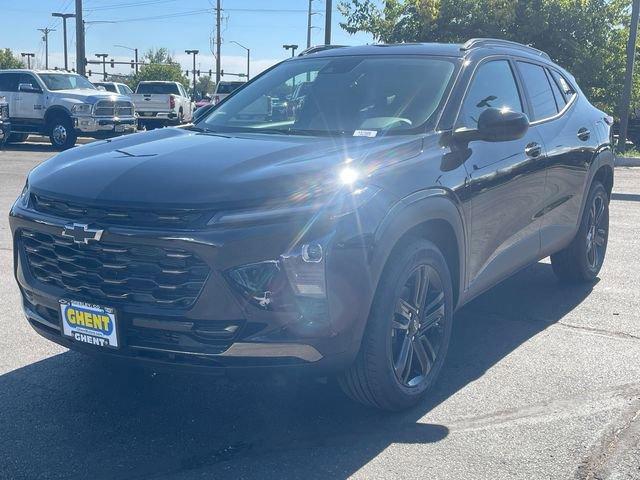 2025 Chevrolet Trax Vehicle Photo in GREELEY, CO 80634-4125