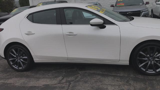 Used 2019 Mazda Mazda3 Preferred with VIN JM1BPAMM2K1146632 for sale in Torrance, CA