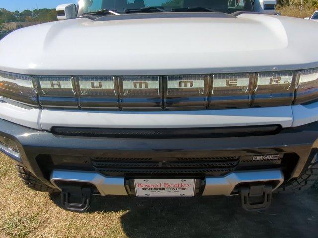 2025 GMC HUMMER EV Pickup Vehicle Photo in ALBERTVILLE, AL 35950-0246