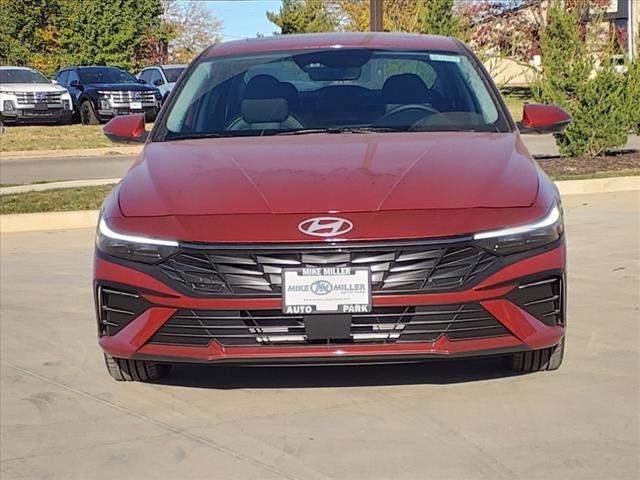 2025 Hyundai ELANTRA Vehicle Photo in Peoria, IL 61615