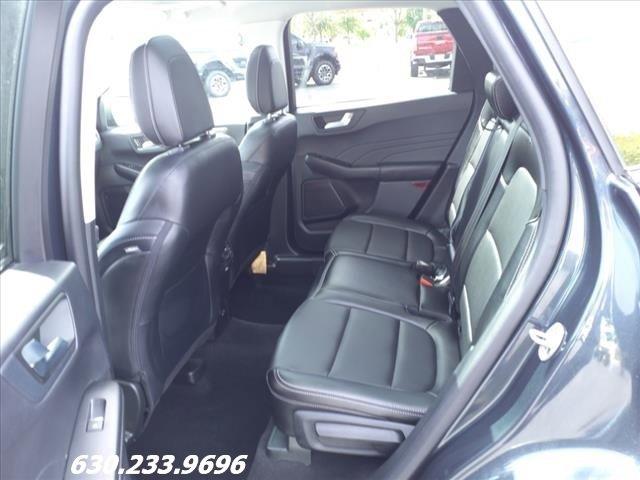 2022 Ford Escape Vehicle Photo in Saint Charles, IL 60174