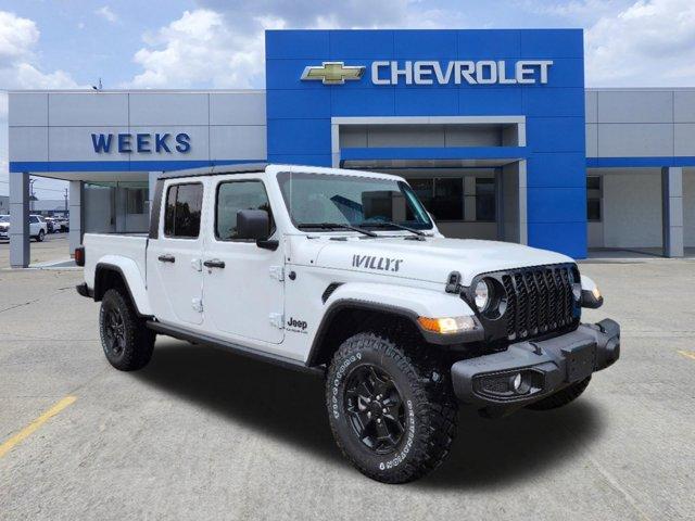 2022 Jeep Gladiator Vehicle Photo in WEST FRANKFORT, IL 62896-4173