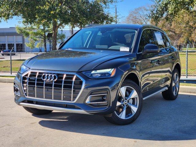 2024 Audi Q5 Vehicle Photo in HOUSTON, TX 77090