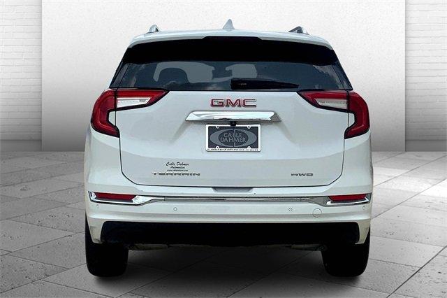 2023 GMC Terrain Vehicle Photo in TOPEKA, KS 66609-0000