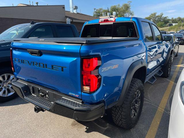 Used 2024 Chevrolet Colorado ZR2 with VIN 1GCPTFEK7R1230211 for sale in Fremont, MI