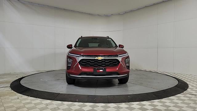 2025 Chevrolet Trax Vehicle Photo in JOLIET, IL 60435-8135