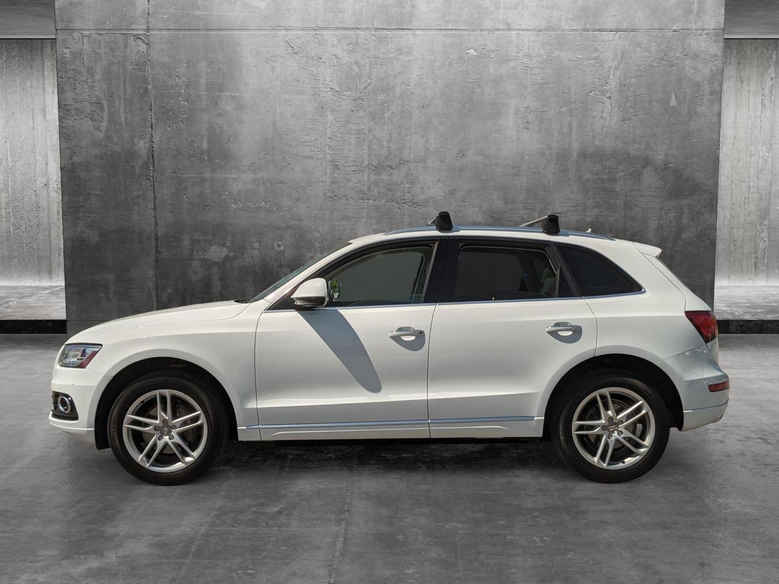 2015 Audi Q5 Vehicle Photo in St. Petersburg, FL 33713