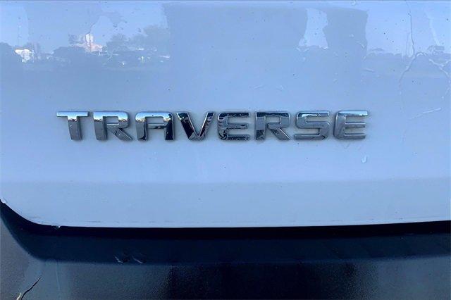 2022 Chevrolet Traverse Vehicle Photo in TOPEKA, KS 66609-0000