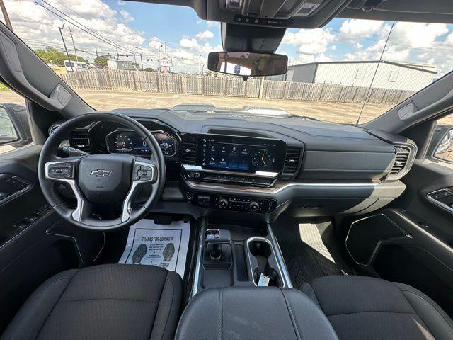 2023 Chevrolet Silverado 1500 Vehicle Photo in TUPELO, MS 38801-6508