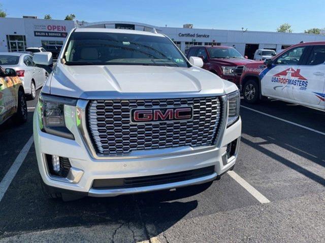 2023 GMC Yukon XL Vehicle Photo in TREVOSE, PA 19053-4984