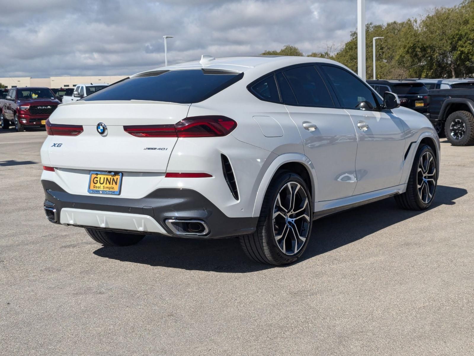 2020 BMW X6 sDrive40i Vehicle Photo in Seguin, TX 78155